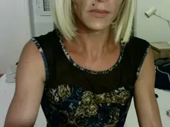 Amateur Sex Chat of Lawendy