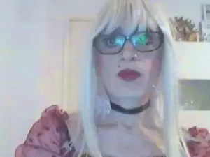 Cam4 Watch Live Sex Cams of sissydoll