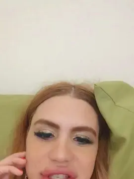 Cam4 Live Porn of Llorapija