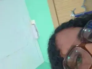 Cam4 Sex Chat of ChanelBigDick