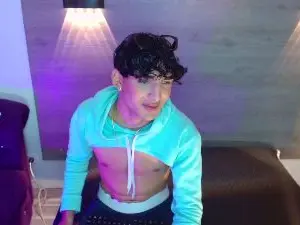 Cam4 Best Webcam of Logaanhotts