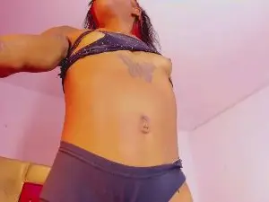 Cam4 Sex Cam of StarBigcock33