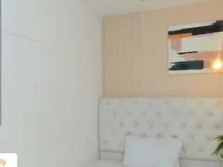 Camsoda Adult Webcam of ari-ana