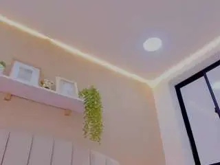 Camsoda Best live sex cam show of mia-thompson-1