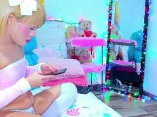 Camsoda Nude Webcam of heidishimmerr