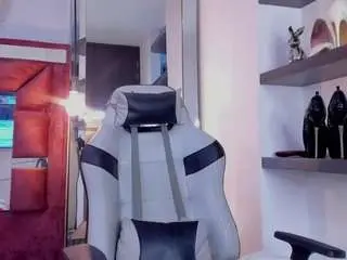 Camsoda Nude Webcam of katadelafontaine