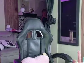 Camsoda Free Porn Cam of tevenwhiite