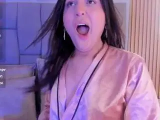 Camsoda Sex Cam of valery-cooper8