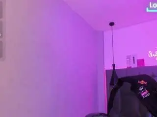 Camsoda Adult Webcams of scarletcherry18