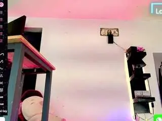 Camsoda Watch Live Sex Cams of candy-gabyss