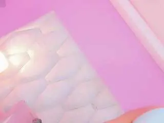 Camsoda Sex Cam of samiqueen01