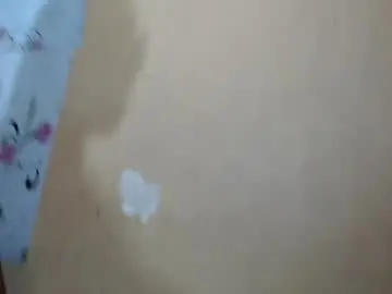Chaturbate Live Porn of cumilicious_veronica69
