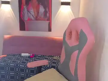 Chaturbate Live Porn of vittoria_lombardi07