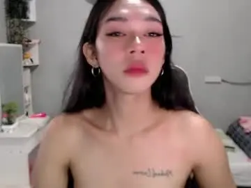Chaturbate Best live sex cam show of miatrixs