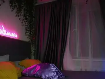 Chaturbate Free Porn Cam of touch_me_if_you_can