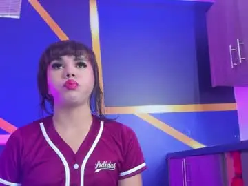 Chaturbate Best live sex cam show of andrea_giraldo_