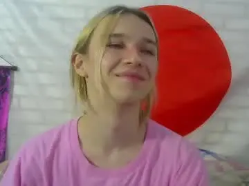 Chaturbate Watch Live Sex Cams of icebenz