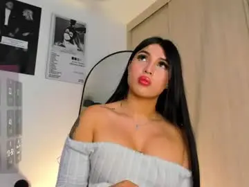 Chaturbate Free Live Porn of hollyprincess_2