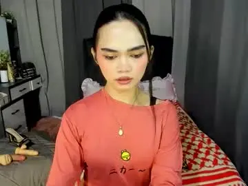 Chaturbate Best live sex cam show of naughty_emmats