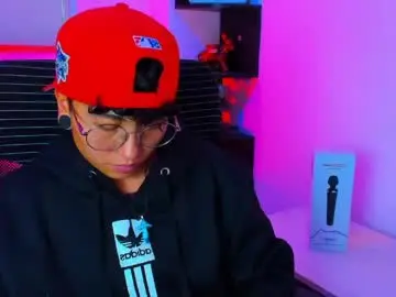 Chaturbate Watch Live Sex Cams of im_mathias
