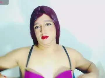 Chaturbate Live Sex Cam of sophiehillsxo