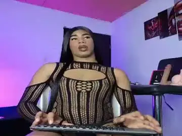 Chaturbate Free Porn Cam of black_cami_01