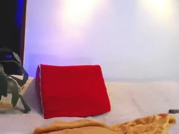 Chaturbate Sex Cam of shellsy_hans