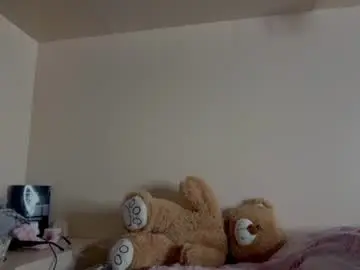 Chaturbate Live Sex Cam of your_tender_doll
