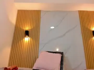 Chaturbate Free Live Porn of valentinaliux_