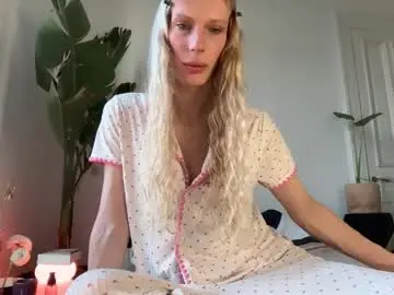 Chaturbate Adult Webcam of hung_angel_xxl