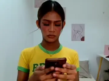 Chaturbate Best live sex cam show of kiana_sucker