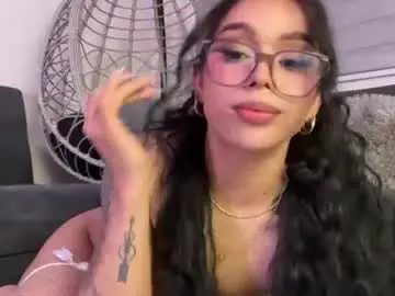 Chaturbate Live Sex of samanthabernardo_