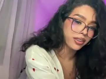 Chaturbate Adult Video Chat of samanthabernardo_