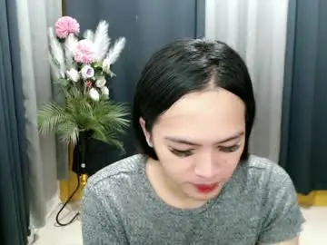 Chaturbate Free Porn Cam of urasiancumgirl_