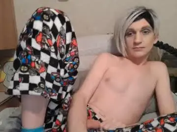 Chaturbate Live Sex Cam of alishaluv