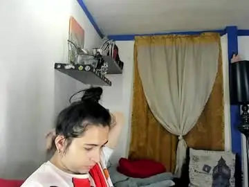 Chaturbate Best live sex cam show of sarahjey