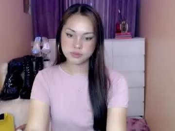 Chaturbate Nude Webcam of 1miracle_tranny