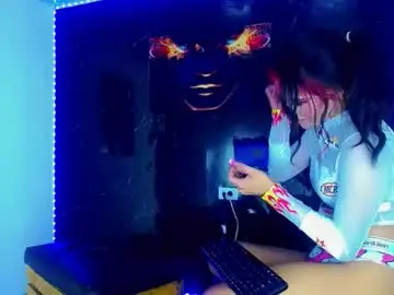 Chaturbate Live Sex Cam of party_fre_girl