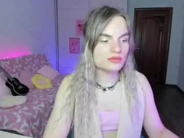 Chaturbate Free Live Porn of millikira006