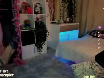 Chaturbate Nude Webcam of snake_bites