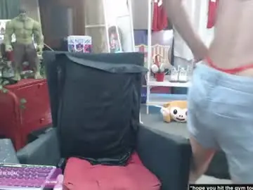 Chaturbate Live Sex Cam of pgunpewpew