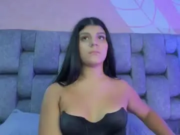 Chaturbate Live Sex Cam of paulinabelle