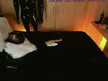 Chaturbate Nude Webcam of alicebby_bigcock19