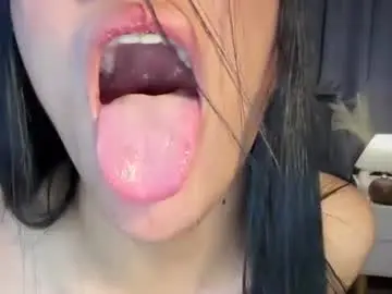 Chaturbate Sex Chat of roxiethogersen