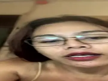 Chaturbate Sex Cam of girl_in_ur_dreams