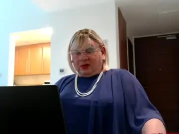 Chaturbate Free Live Porn of suzannebanci