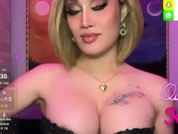 Chaturbate Live Sex of alluring_gemini