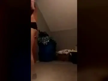 Chaturbate Live Porn of jeremyleazenby48
