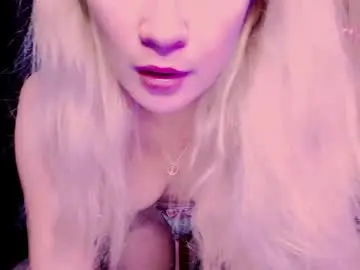 Chaturbate Sex Cam of carinfox