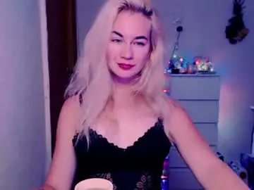 Chaturbate Adult Video Chat of carinfox